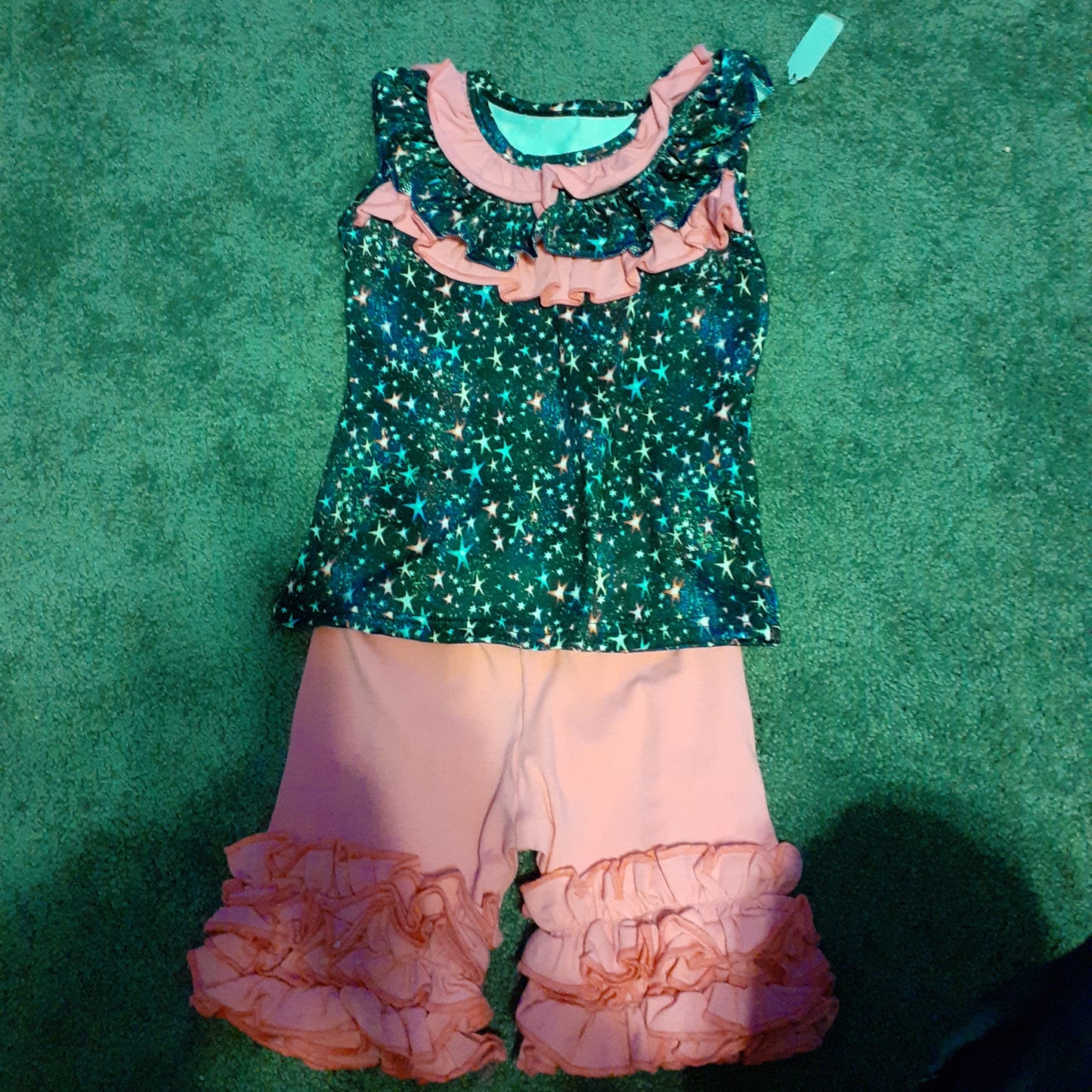 Star Ruffle Short Outfit