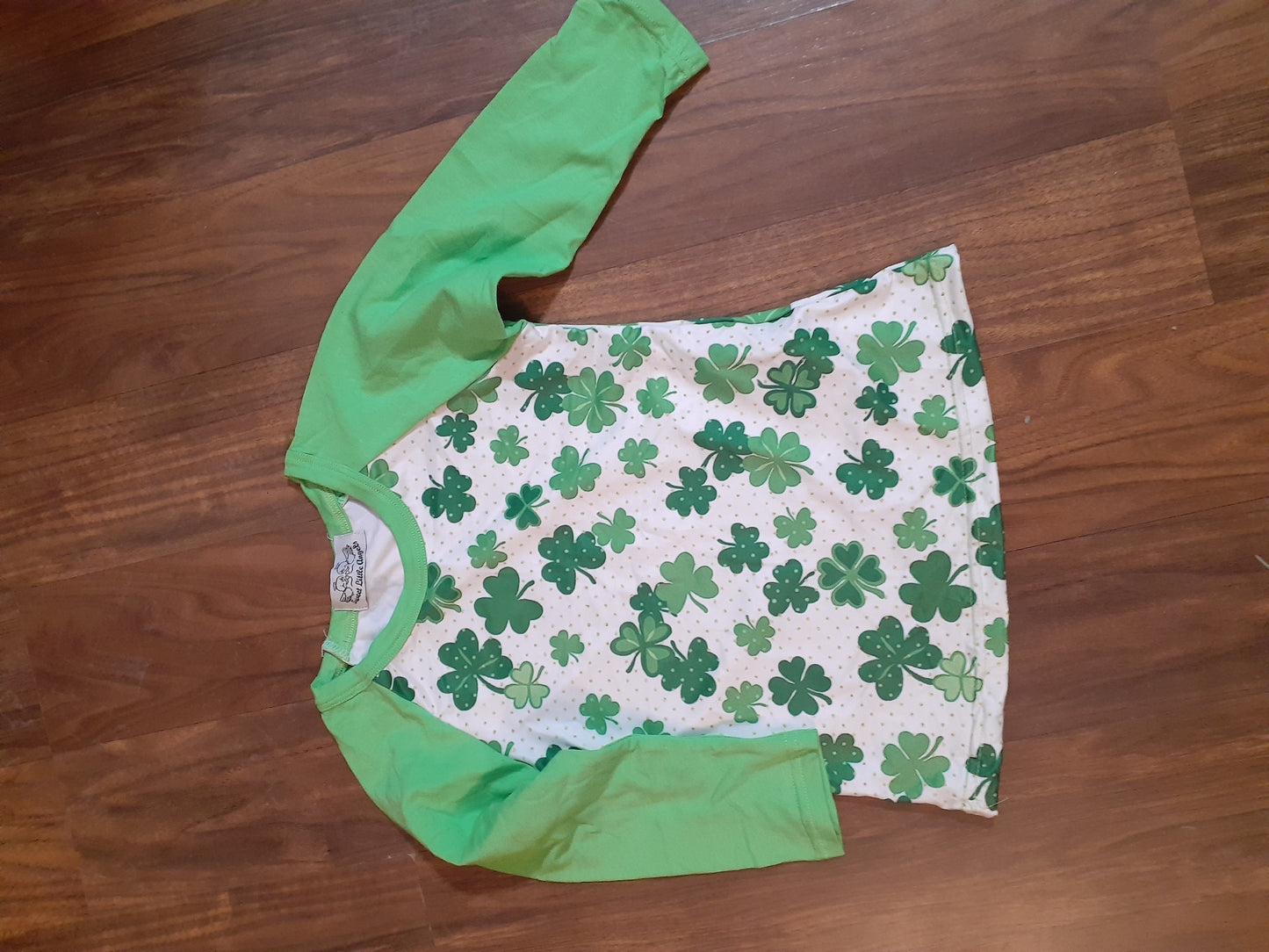 St Patrick Shamrock Raglan Shirt