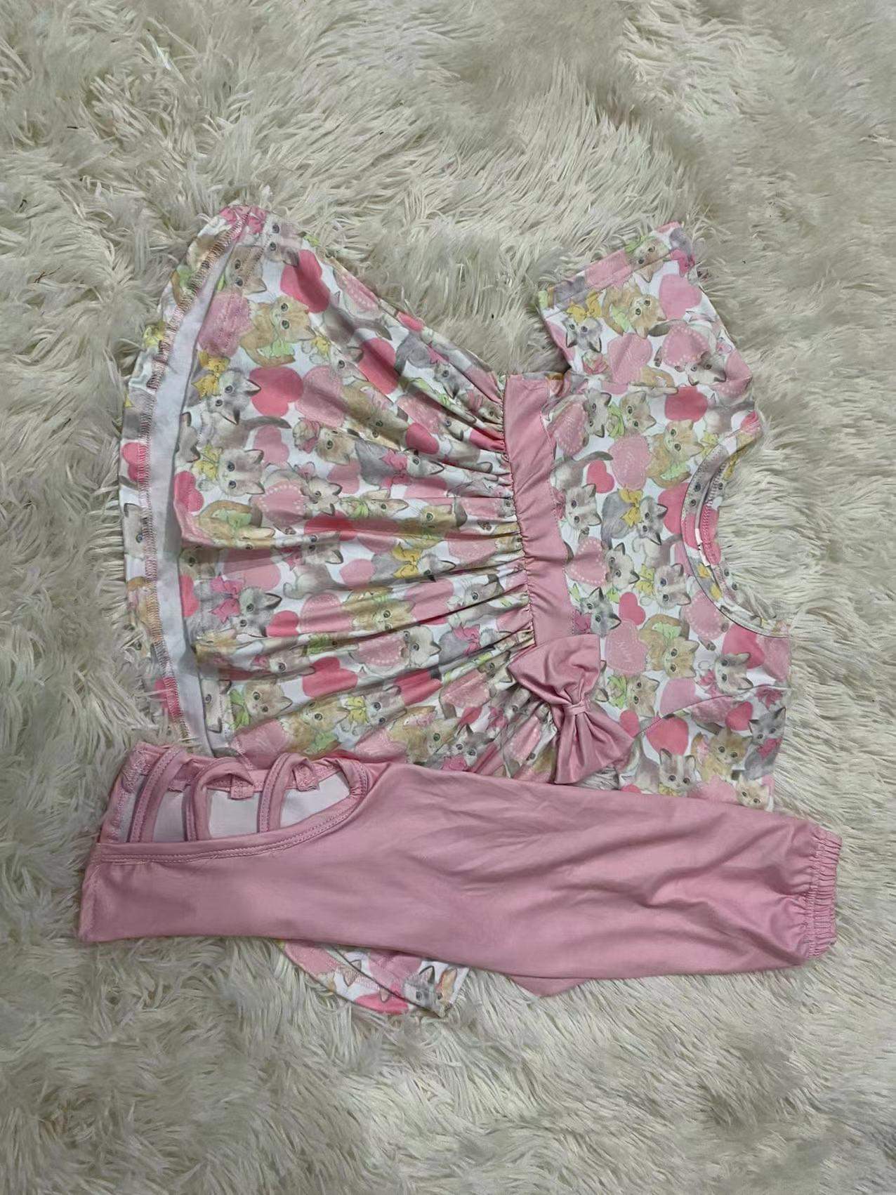 Kitten love outfit