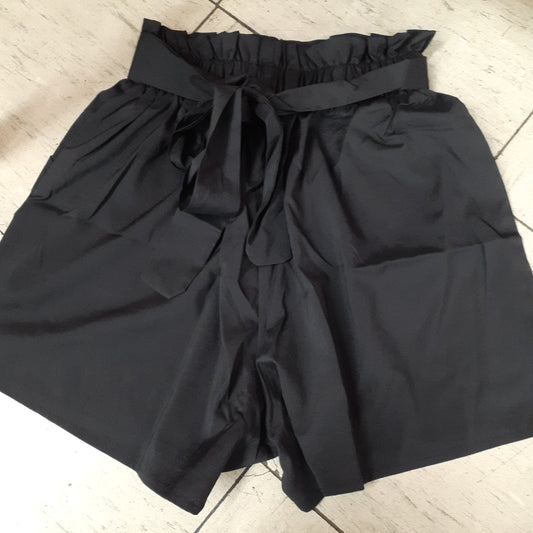 Ladies Tie BOw Shorts