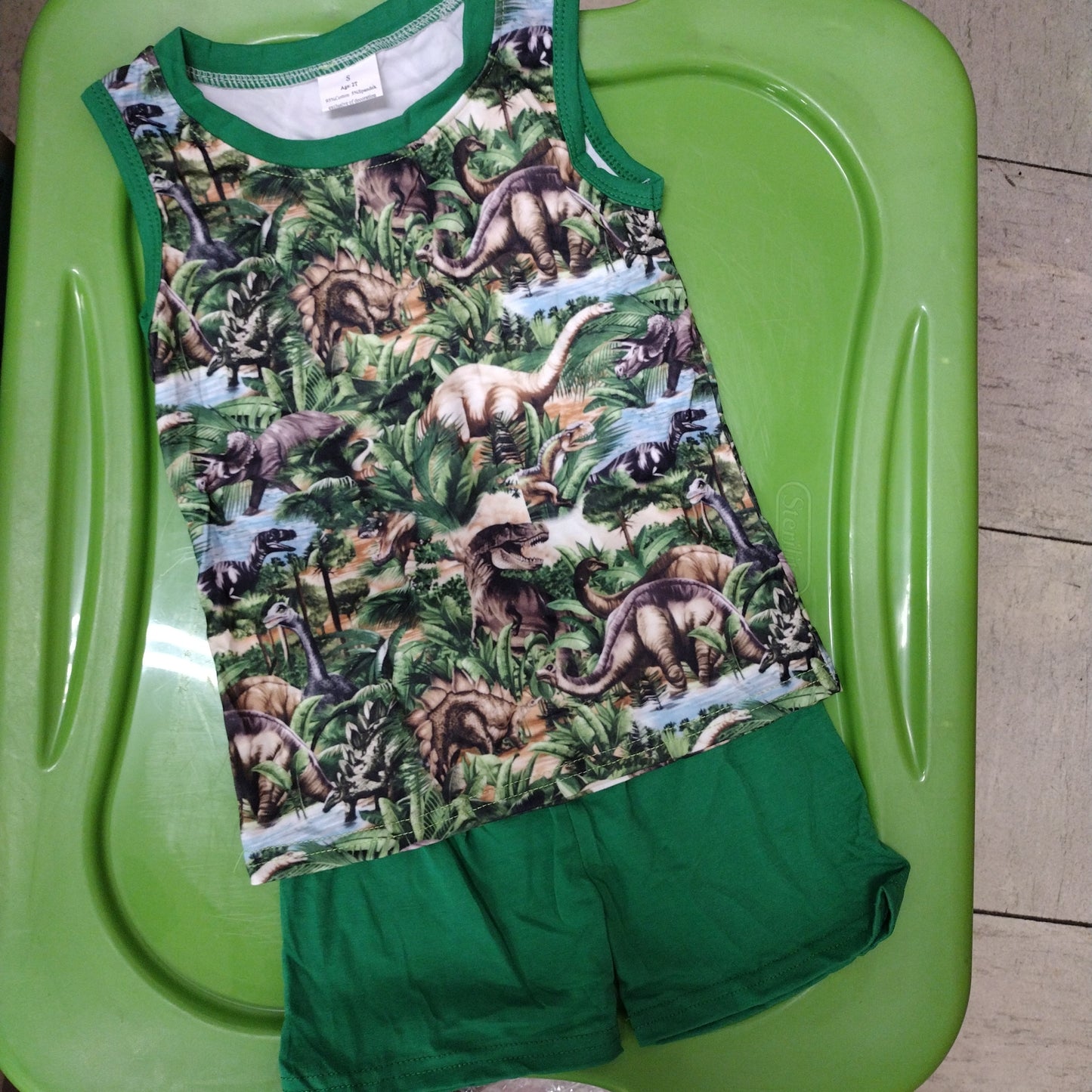 Dino Tank Short outfit