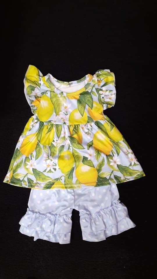 Lemon Ruffle Shorts Outfit