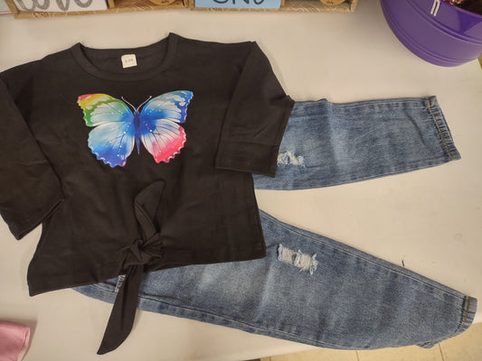 Front Twist Butterfly Distressed Denim outfit