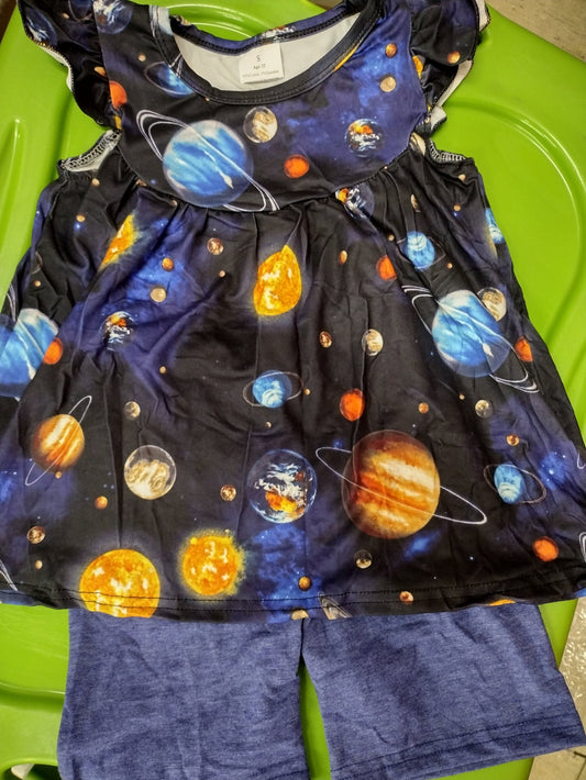Flutter Sleeve Planets Short Outfit